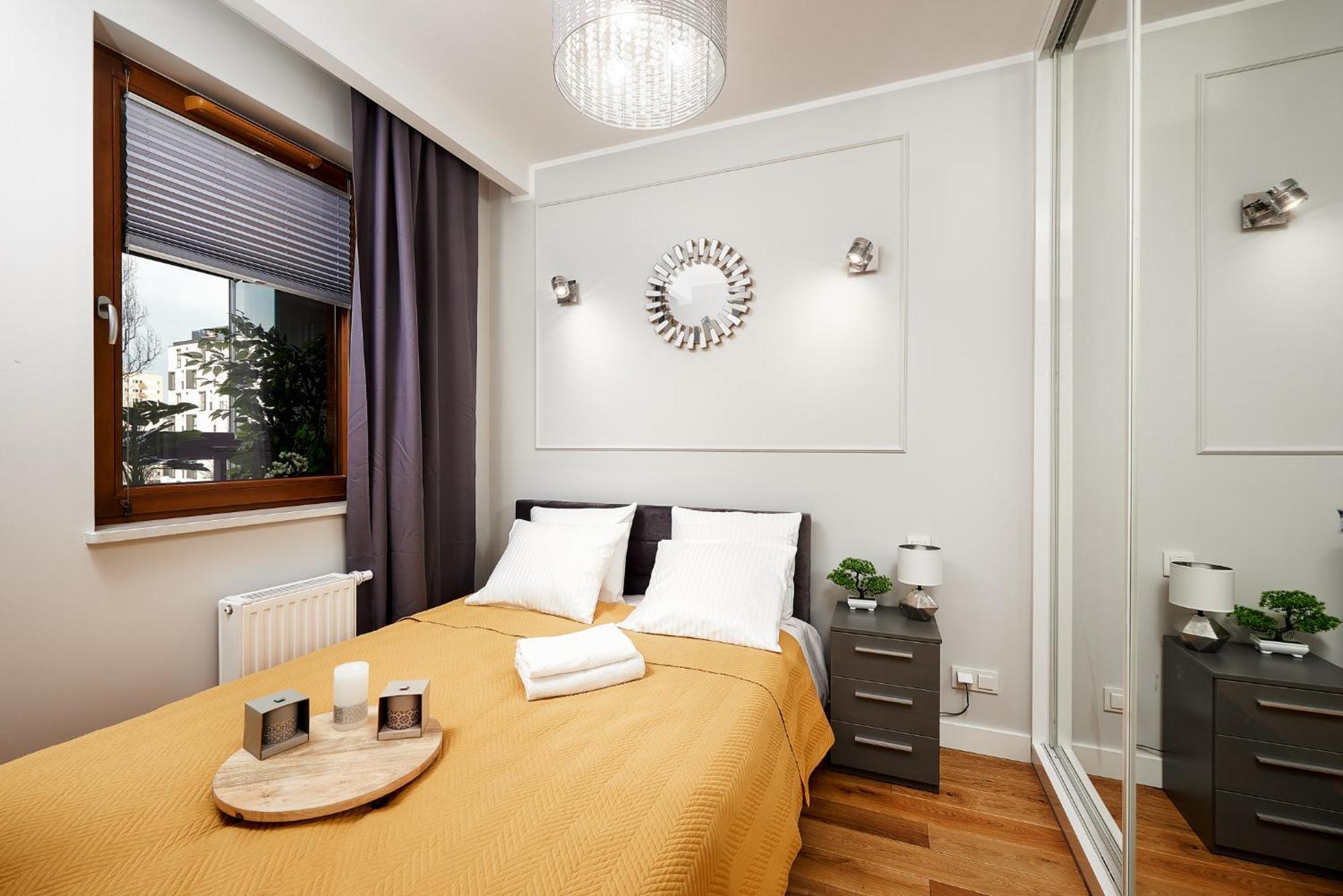Lumina Apartment With Parking Near Muzeum Powstania Varšava Exteriér fotografie